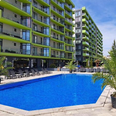 Baby Sea View And Pools Apartment- Mamaia Beach Resort Năvodari المظهر الخارجي الصورة