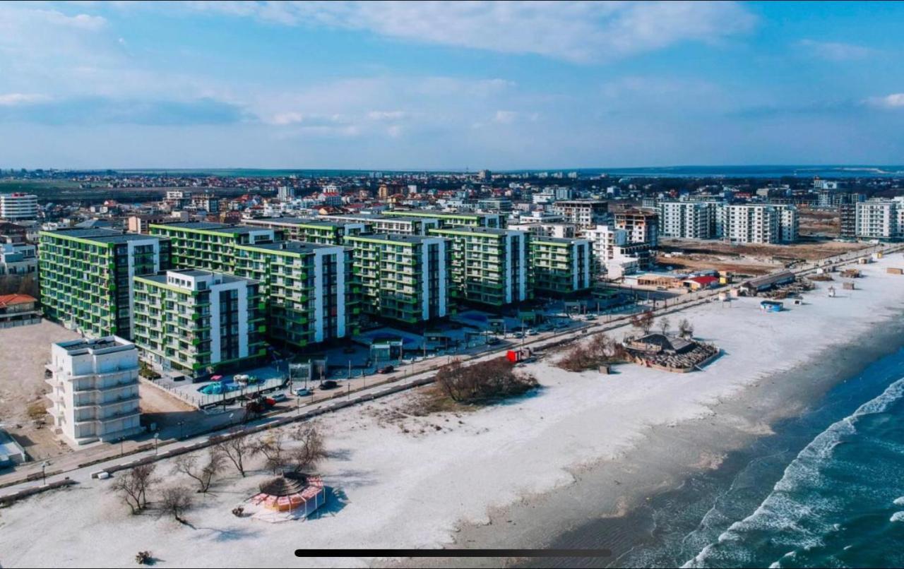 Baby Sea View And Pools Apartment- Mamaia Beach Resort Năvodari المظهر الخارجي الصورة