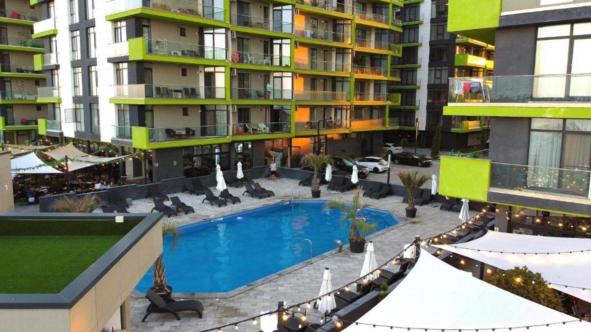 Baby Sea View And Pools Apartment- Mamaia Beach Resort Năvodari المظهر الخارجي الصورة